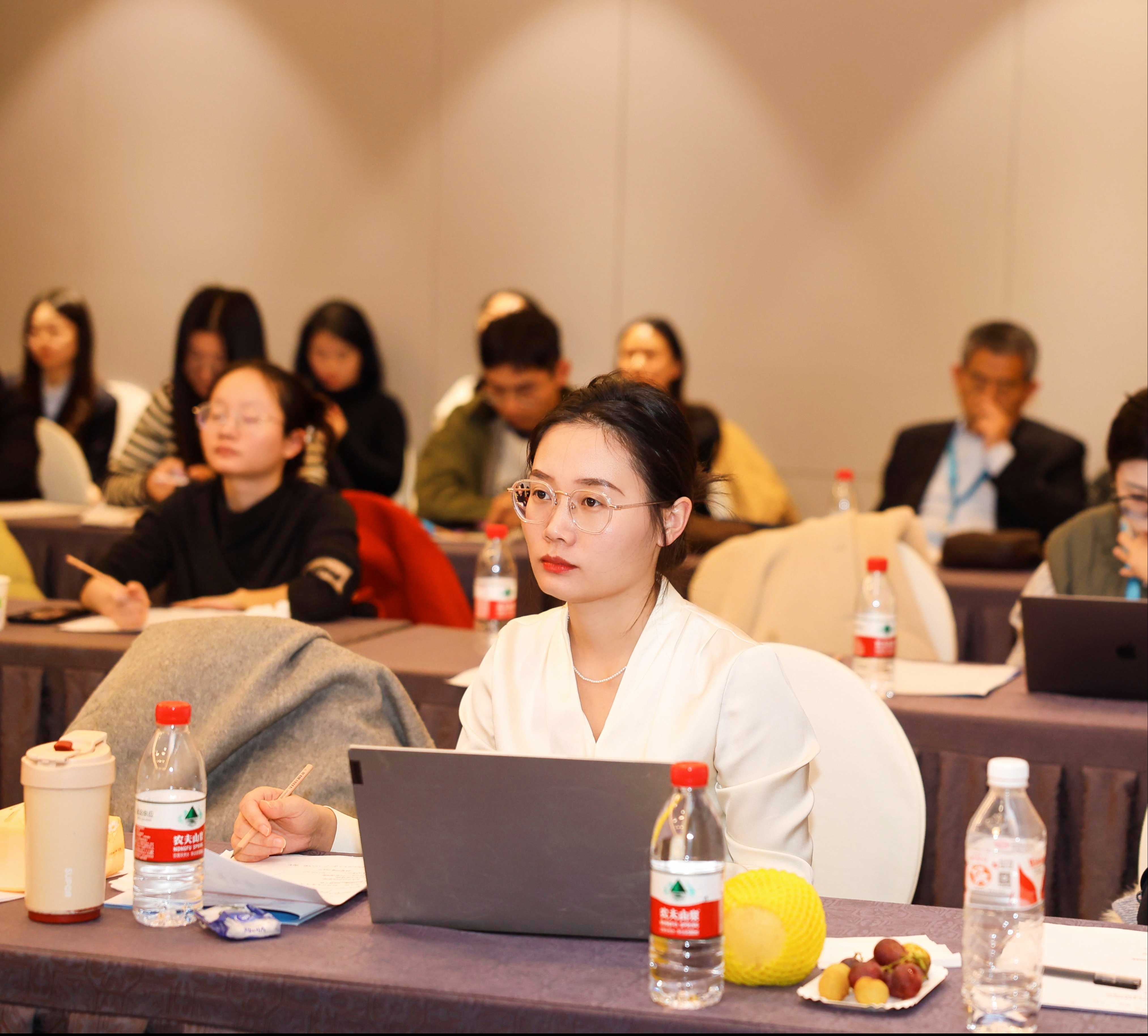 不忘初心，“医”路前行