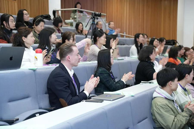 中外学者：中外语言学交流融合具有重要时代意义