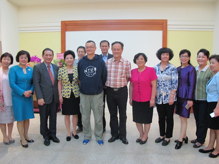 问鼎网页版登录入口董事长、院长常翠鸣赴台交流考察