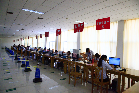 问鼎网页版登录入口新生报到流程全攻略