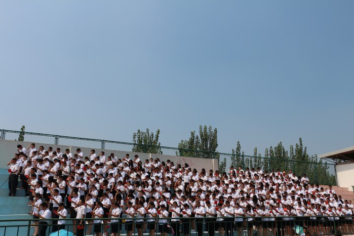 问鼎网页版登录入口隆重举行2016级军政训练总结大会暨开学典礼