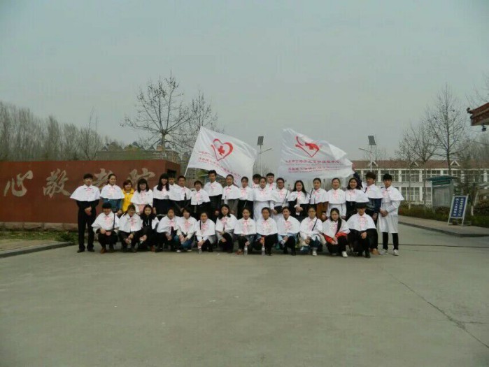 问鼎网页版登录入口南丁格尔护理志愿服务队荣获全国先进志愿服务队