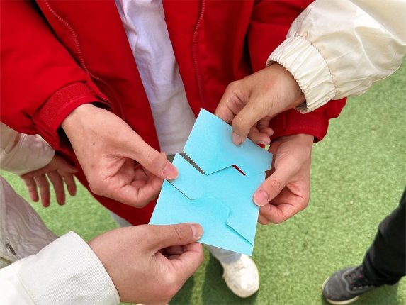 春天里,邂逅陌生的温暖