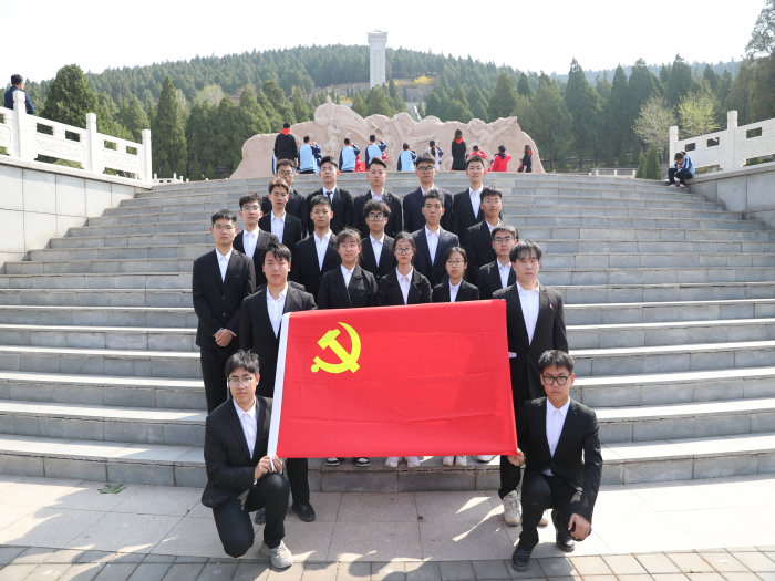 1713160715929036.png 4.1扫墓(1).png