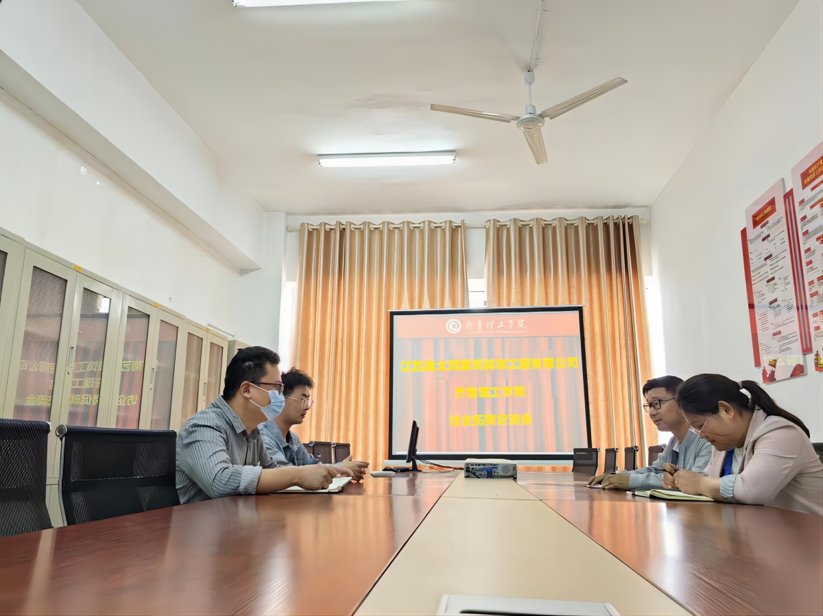 1715818638330393.jpg 禹太润照片(1).jpg