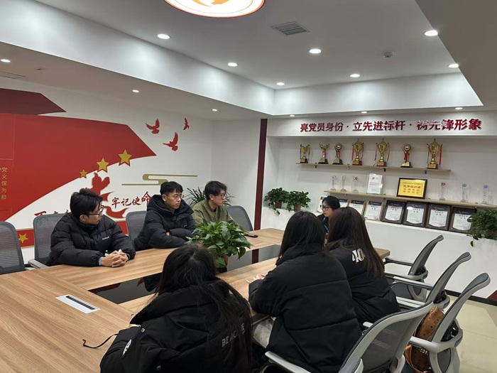 1735178048215330.jpg 1735178046345697.jpg