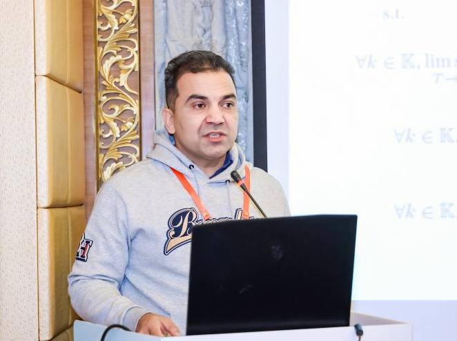 1740201375683326.jpg 1740201364213.jpg